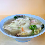 ぴかいち - 料理写真:五目ワンタンメン