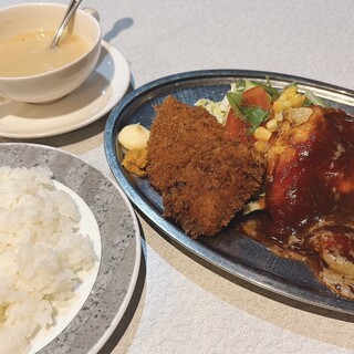 レストラン ハッスル_1