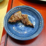 さかもと - ステーキのおこぼれちょうだい