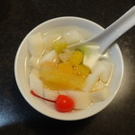 太原 - 杏仁豆腐（サービス品）