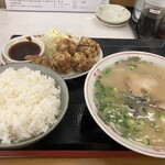 ラーメン繊月 - Cセット ラーメン、大めし、唐揚げ