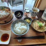 カフェ 花と食卓 - 料理写真:豚汁付きセイロ蒸しランチ
