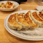 ぎょうざの満洲 - 料理写真: