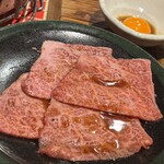 炭火焼肉衛門 - 