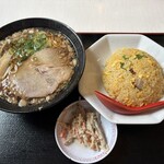 東珍康 - 