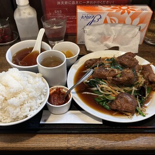 レバニラ定食 kei楽_0