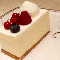 アニヴェルセル カフェ - レアチーズケーキ