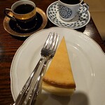 カフェ・アンセーニュ・ダングル - 