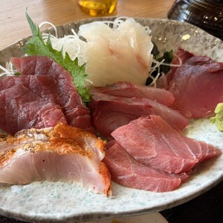 勝浦港 市場食堂 勝喰_1