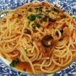 ビストロ309 - 黒オリーブのトマトパスタアンチョビ風味です。