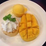 MangoTango - マンゴタンゴはマンゴ・マンゴプリン・マンゴアイスのコンボです１４０バーツ