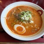 満天家 - 料理写真:辛麺味噌ジャンボ餃子2個セット