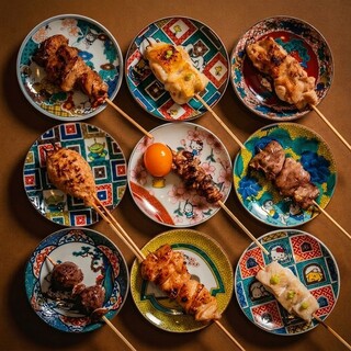 厳選した銘柄鶏を職人が一気に焼き上げ、旨味を凝縮した逸品◎