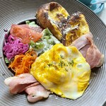ザ・カリフ キッチン オキナワ - ＊モーニングフレンチトースト@1,628