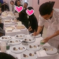 レフェルヴェソンス - 三皿目を作られてる生江シェフ