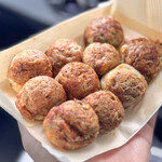 たこ焼き三丁目 - 料理写真:たこ焼き １０コ☆