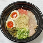 長浜ナンバーワン  - 料理写真:長浜伝説らーめんNO.1