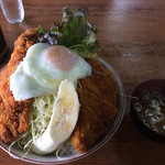 お食事処 ぼんち - ミックス丼(^^)トンカツとチキンカツのミックス