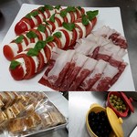 イル ビニェ - 前菜、フォカッチャ、オリーブ