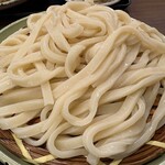 藤ヱ門 - イワイノダイチを使ったツヤツヤに輝くうどん