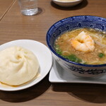 551蓬莱 - 料理写真: