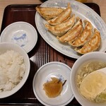 ぎょうざの満洲 - 焼き餃子とライス630円ご飯Sサイズｰ50円