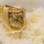 ぎょうざの満洲 - 
