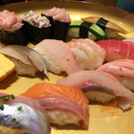 すし食いねぇ！ - まんぷくセット★★★★