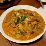 ソムオー - プーニム・パッポンカリー（ソフトシェルクラブと卵のカレー炒め）