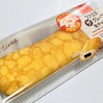 ファミリーマート - 料理写真:増量ザ・クレープ生チョコ258円