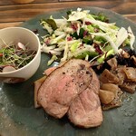 燕食堂 - メイン料理