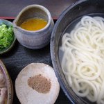 うれう - 釜揚げつけ麺　880円