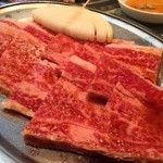 八百亭 - カルビ