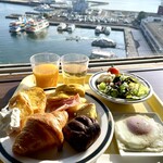 回転展望レストラン 東風と海 - 