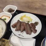 仙臺たんや利久 - 料理写真: