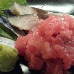 Raikou - マグロの剥き身と〆鯖のお刺身