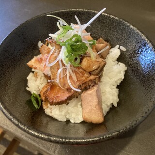 いりこらーめん銀のダルマ_1