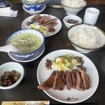 牛舌炭燒 利久 西口本店 - 