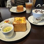 珈琲　池田屋 - 