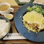 ビストロカフェ ももてなし家 - 