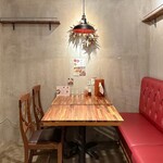 貝出汁沖縄そばキセキ - お子様用のイスもご用意しております。
