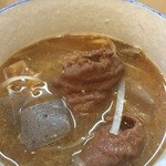 かねた丸 - もつの煮込み。