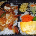 まんぷく - ウインナー入れ忘れ？前からポークランチョンだった けどかなり細切りになってる．