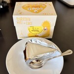 まるたや洋菓子店 - 白いチーズケーキ