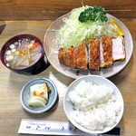 とんかつ とんき - 特大とんかつ定食（２０１５年２月）