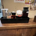 餃子の王将 - 料理写真:卓上