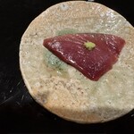 吉凰 はなれ - 写真を撮る前に1枚食べちゃいました！