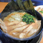 裏きせき - 料理写真:横浜家系ラーメン肉増し