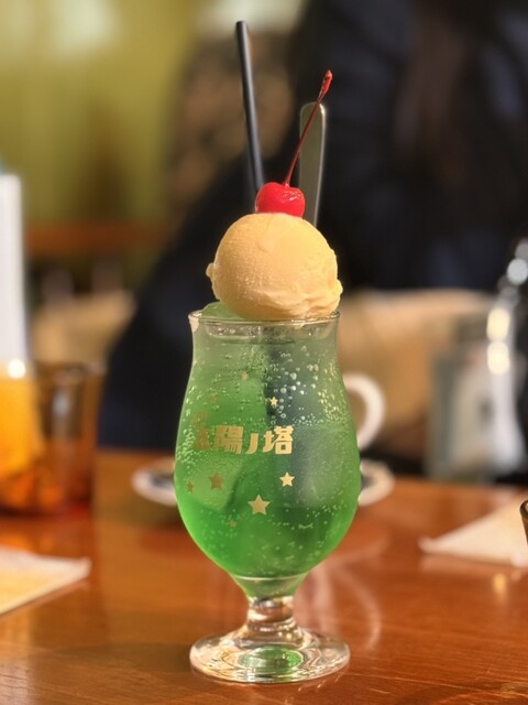 五重の塔　ガラス風　蛍光灯の点灯 太陽ノ塔 別館 （タイヨウノトウ） - 中崎町/カフェ | 食べログ