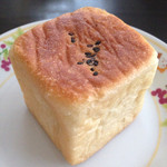 35103004 - クリームチーズあんぱん 